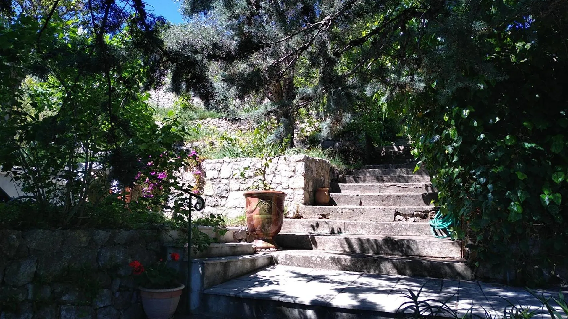 Le Clos Fontaine Grasse 0*,