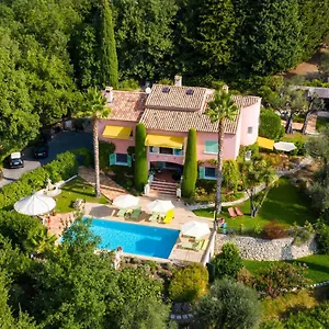 4* Bed & Breakfast Mas Du Roc
