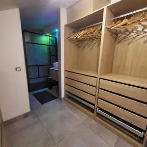 Grasse, Superbe 2 Pieces A 2 Minutes Du Centre Appartement