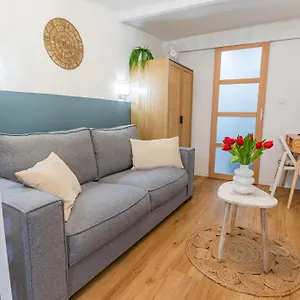 Apartment Cozy Centre Avec Parking, Grasse